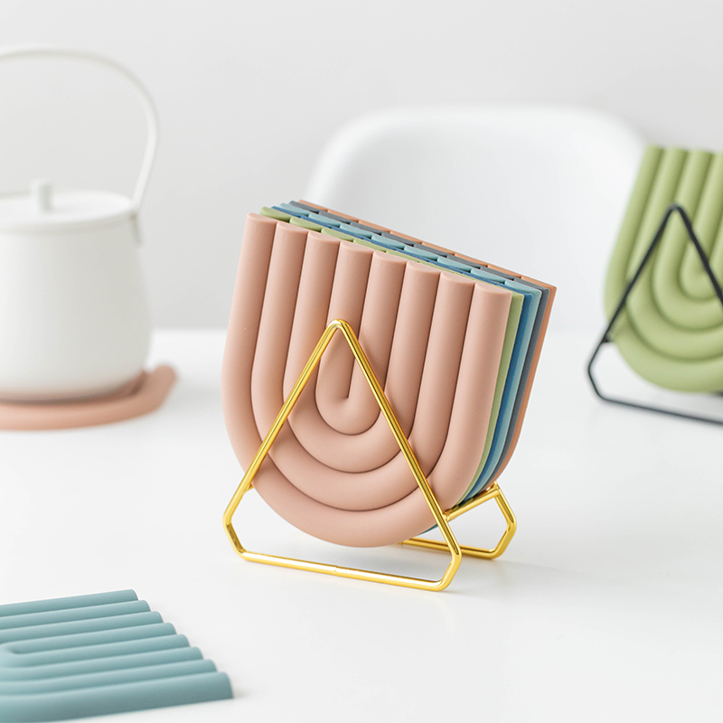 硅胶隔热垫餐桌垫防烫垫锅垫家用耐高温盘垫碗垫子餐垫餐桌杯垫