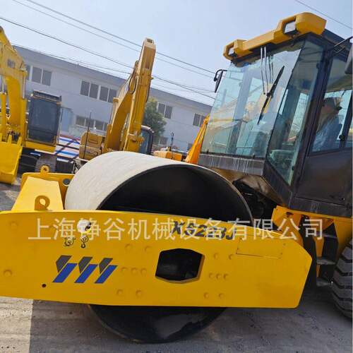 XCMGXS233J压路机，外贸直销路面振动压实设备