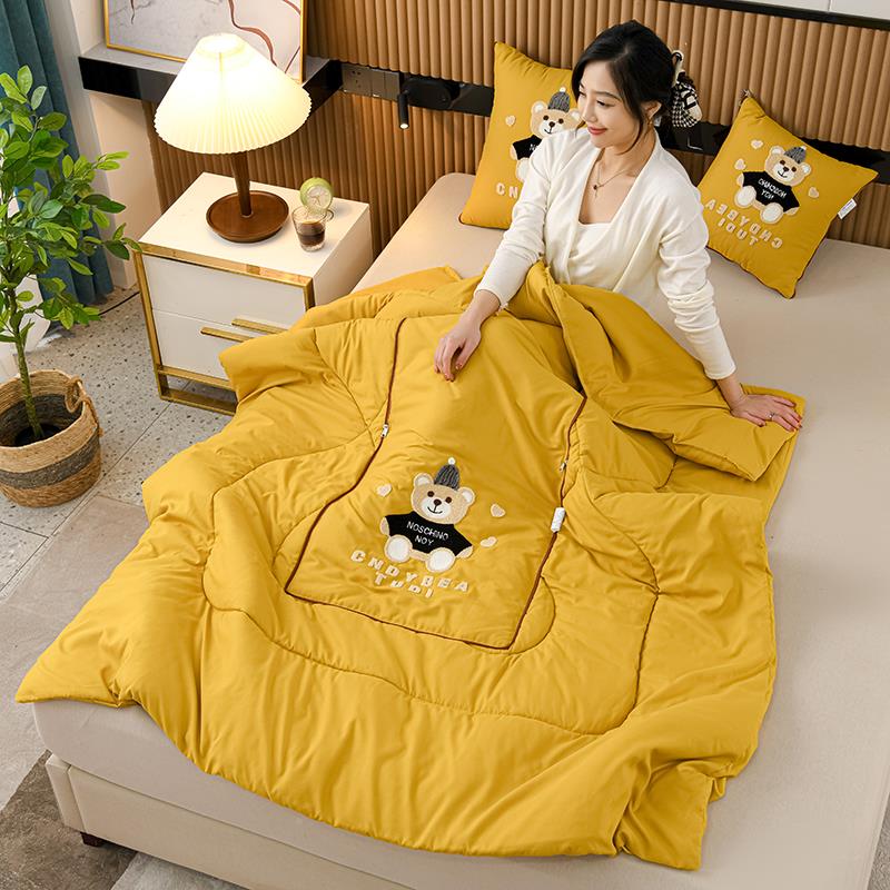 抱枕被子两用季沙汽车办公室腰靠垫午载睡小枕头空调20223121被四