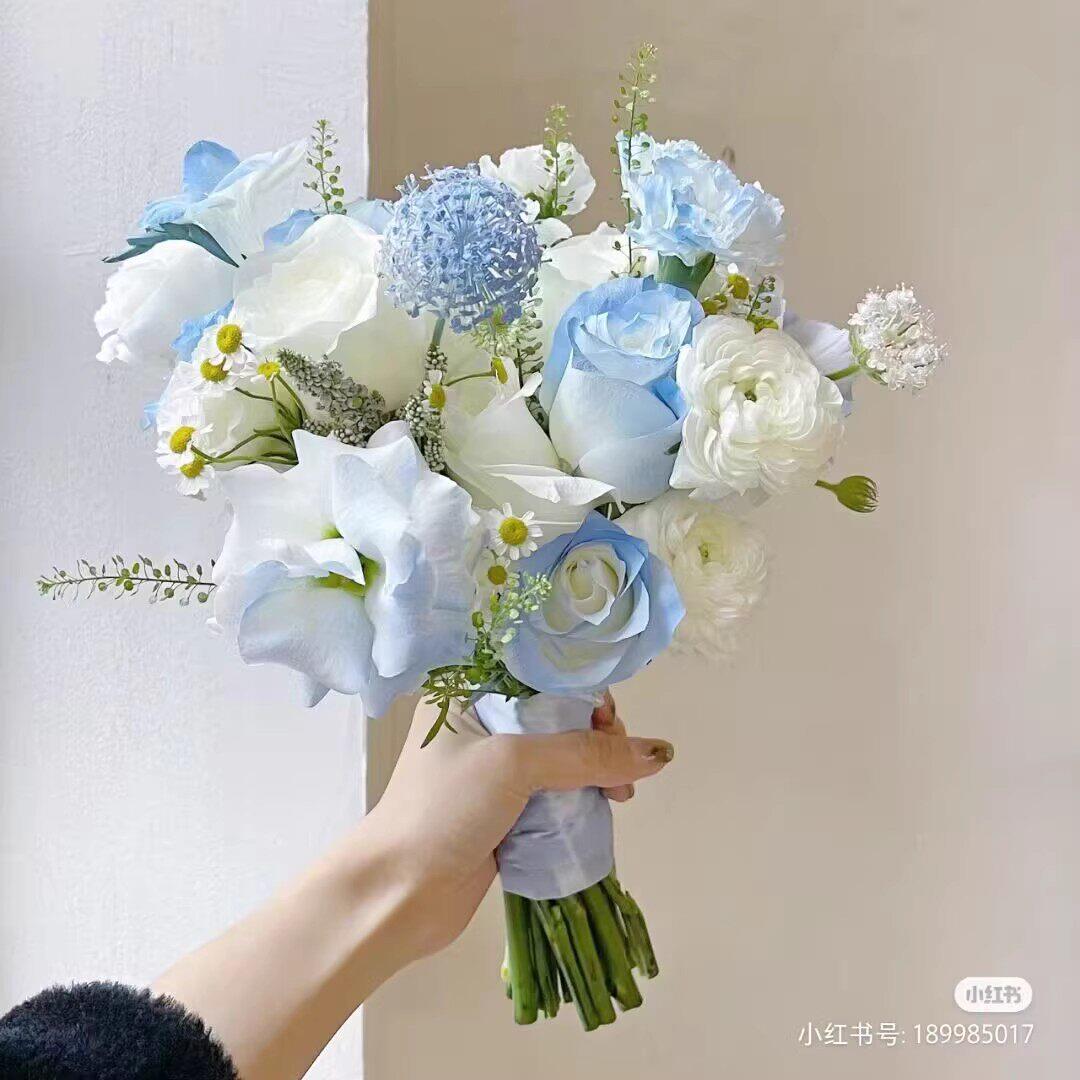 韩式新娘手捧花马蹄莲郁金香高度彷真花 婚纱摄影领证手捧花花束