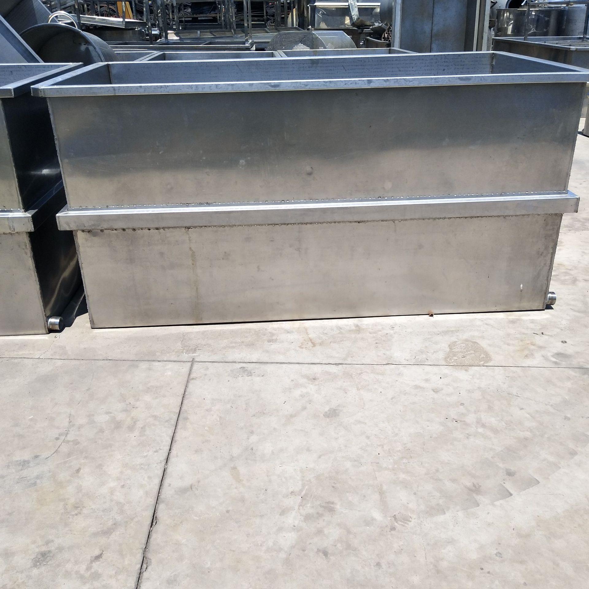 厂家生产不锈钢201304水箱生活用储水池组合式水槽水塔储水罐