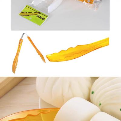 厂家销售大量货塑料食品夹FJ-0665现面包夹点心夹食品店简易塑料