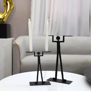 北欧简约几饰何线条创意桌人物烛1572台面摆件店客厅餐厅酒软装家