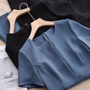 轻奢高级感!2023夏季法式优雅垂坠显瘦气质收腰中长款醋酸连衣裙