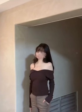 lovingu 秋冬一套你jue对没见过的优雅的牛奶黑巧色针织上衣裤子