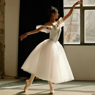 新款芭蕾舞专业演出舞蹈服比赛活动舞台剧表演服欧式蓬蓬白色裙子