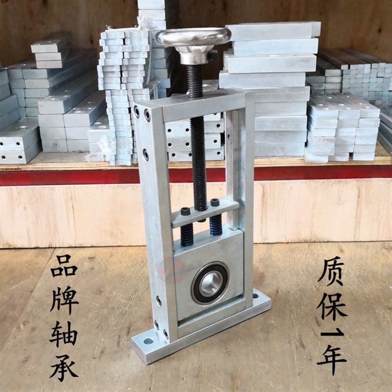 滑块轴承座滚筒调节支架滑动辊轮6205方块立式精密深沟球立板6304