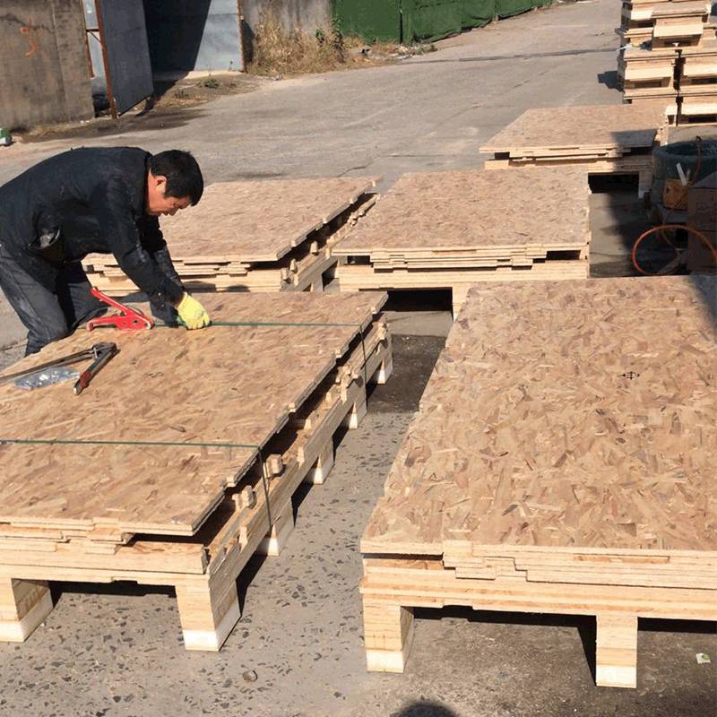 卡扣式减震包装箱无钉结构拆装方便减震结构循环可拆木箱木条箱