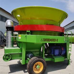 拖拉机牵引草捆粉碎机直喷式牧草揉搓粉草机养殖场挤干预铡破碎机