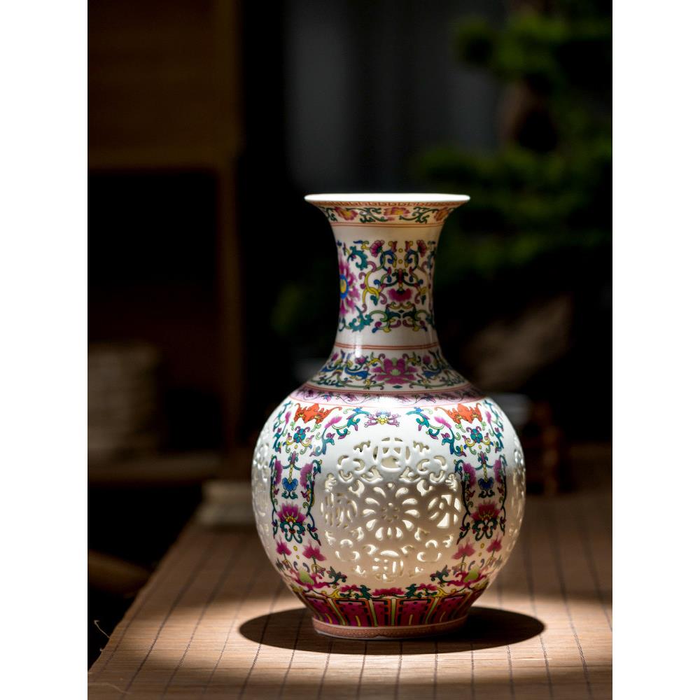 景德镇陶瓷器花瓶石榴瓶摆件青花瓷镂空中式家居客厅博古架装饰品