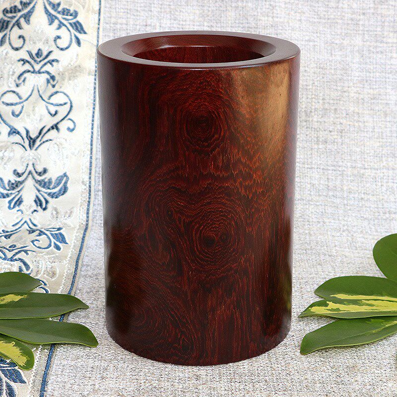 老红木深色笔筒缅甸红酸枝木雕装饰摆件高档收藏品鬼脸纹15*10cm