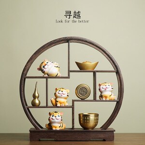 虎年办公室小老虎生肖摆件博古架中式客厅玄关创意家居木质装饰品