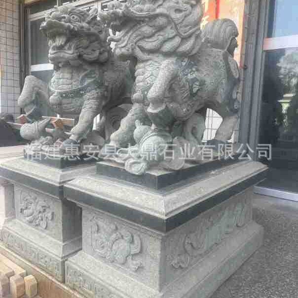 石雕麒麟门口摆放 传统石狮子批发 福建石狮子雕刻