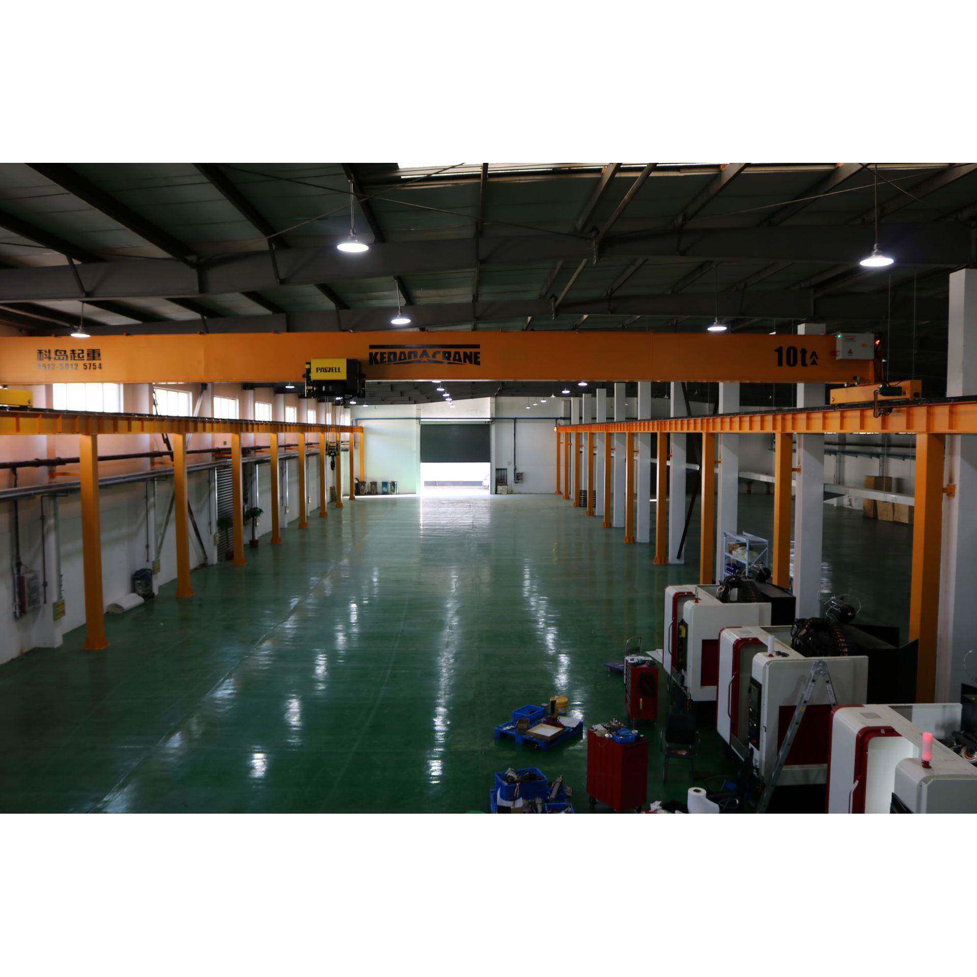 科岛单梁起重机加厚板材动力强劲室外吊装电动桥式起重行车