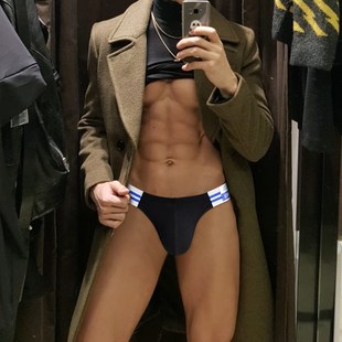 衩商务时尚 纯棉质透气舒适低腰高开叉男生内裤 三角裤 简约白色男士