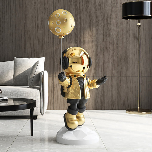 轻奢宇航员公仔摆件客厅大型落地电视柜大号太空人乔迁新居礼品