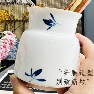 闲看云舒 手绘蝴蝶兰陶瓷笔筒文房桌面国画书法毛笔收纳桶 初雪