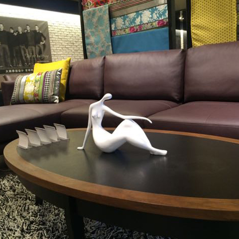 欧式工艺品抽象创意家居饰品人物摆件酒店客厅样板房软装饰品