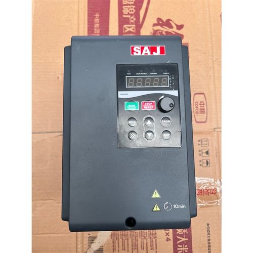 三晶变频器VM1000H 7.5Kw