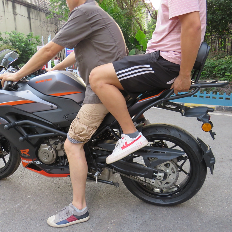 适用赛3/赛0缸/赛0尾架尾箱架R3尾翼靠背改装