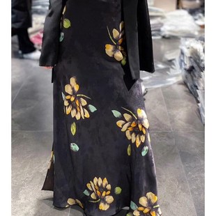 新中式黑色碎花半身裙国风女装今年流行夏季新款高腰显瘦鱼尾裙子