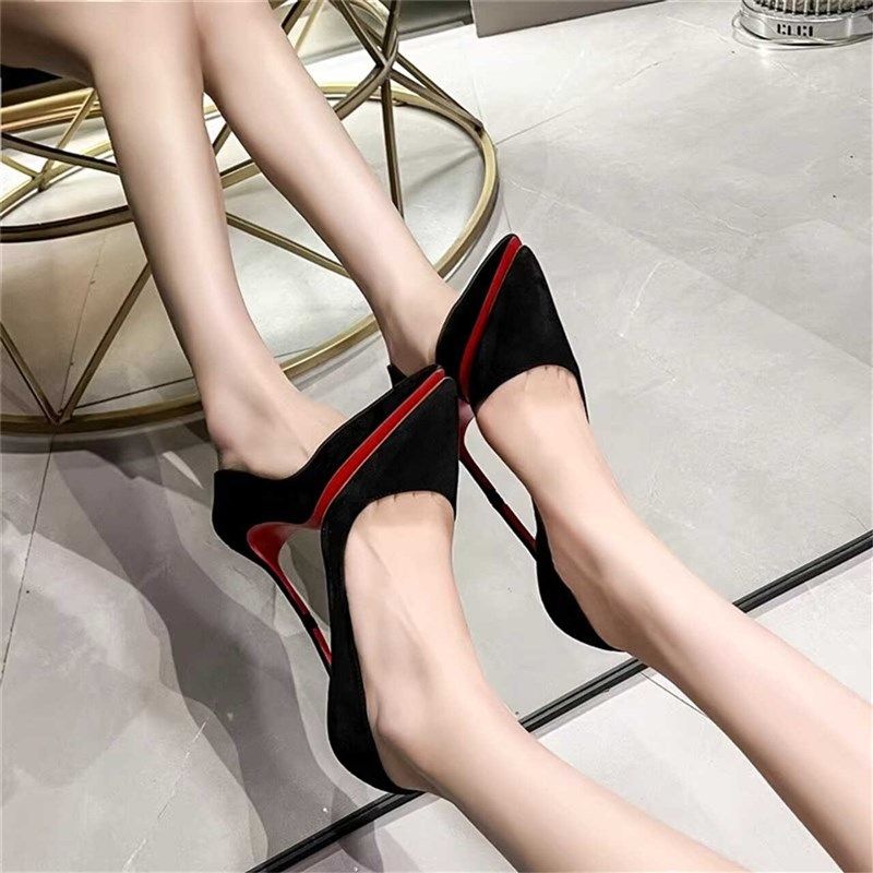 侧空红底绒面黑色高跟鞋2024春秋新款尖头细跟工作鞋百搭女单鞋,女鞋,浅口单鞋,淘宝优惠券,粉丝福利购,淘宝优惠卷