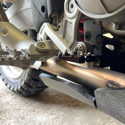 适用于KTM 390 690 790 890 1290 ADV 18-23改装加大刹车折叠脚踏