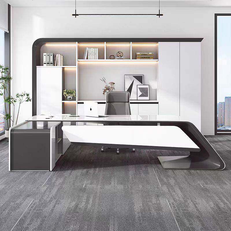 时尚老板桌钢琴烤漆办公桌简约现代轻奢经理主管科技感总裁老板桌