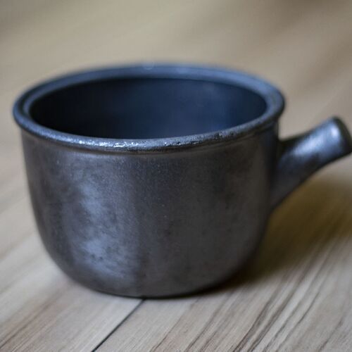 平定砂锅700ml麻辣烫土豆粉商用耐高温黑砂土砂锅