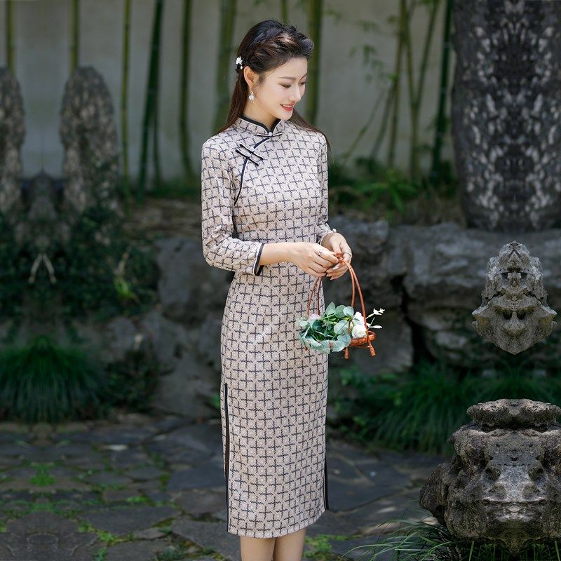 秋冬旗袍2024年新款小个子妈妈女装连衣裙针织棉长袖保暖格子礼服