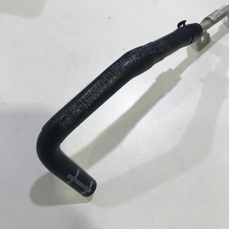 比亚迪秦副水箱排出管副水壶小水管铝管1303900原厂排气溢气软管