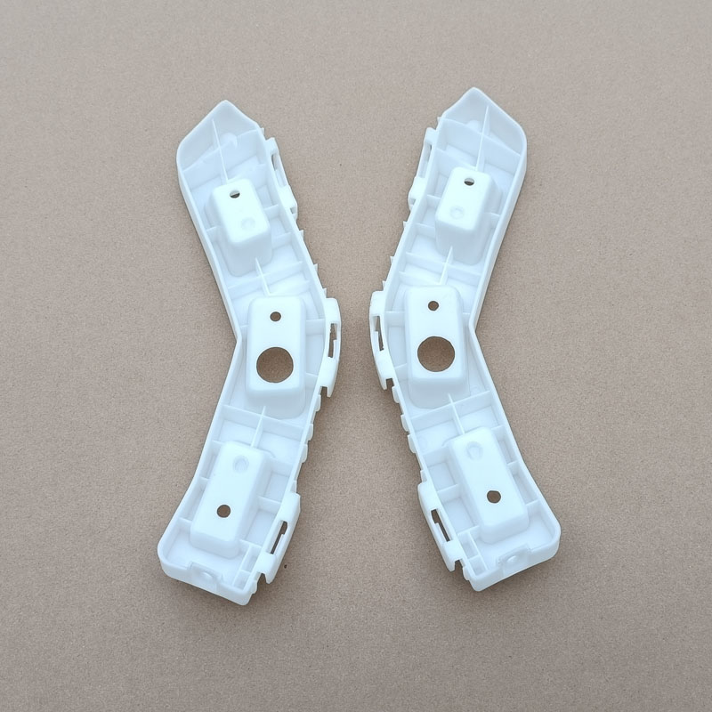 汉唐Q5 Q5E Q7电动汽车轿车前保险杠吊耳杠卡前杠支架挂耳支撑