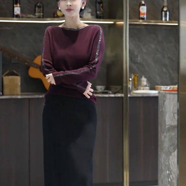 玉美雅【旗舰精选套装】秋冬款高级烫钻紫色针织衫显瘦遮肉半身裙