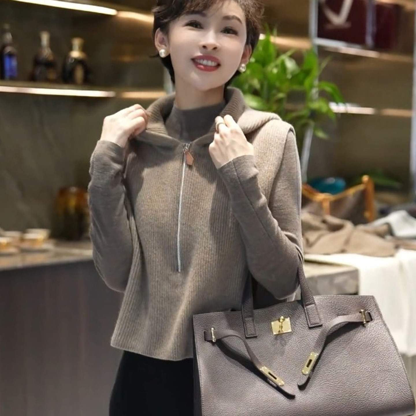 玉美雅【旗舰精选套装】秋冬款ins气质休闲连帽针织马甲修身长袖