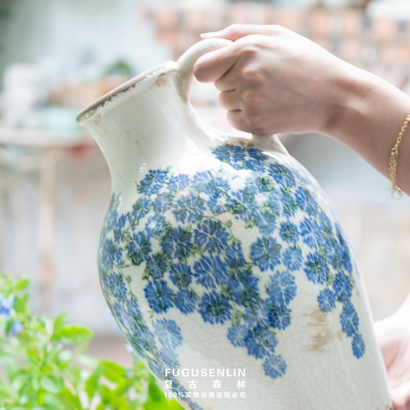 复古森林做旧冰裂釉蓝色藤花单耳花瓶陶瓷摆件水培家居桌面装饰