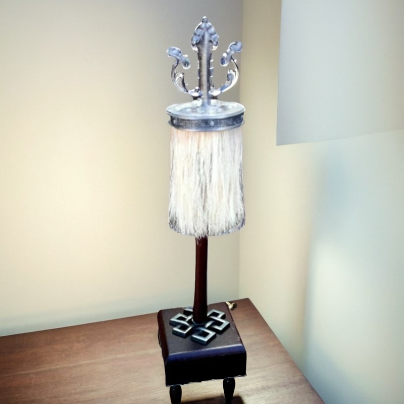 蒙古苏鲁锭装饰摆件小号苏力德成吉思汗战旗特色树脂装饰品工艺品