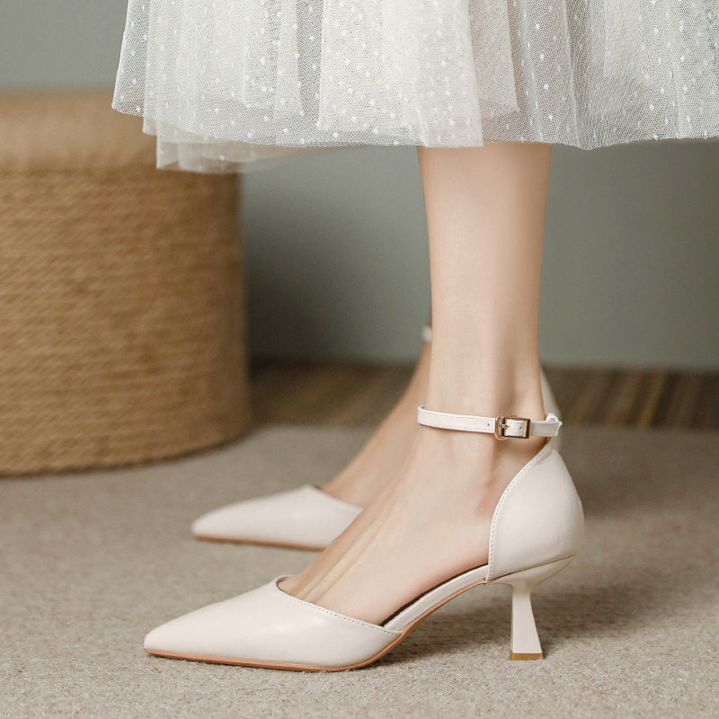 米白色一字带包头凉鞋女细跟高跟2024春夏季新款三公分不累脚单鞋,女鞋,一字带凉鞋,淘宝优惠券,粉丝福利购,淘宝优惠卷