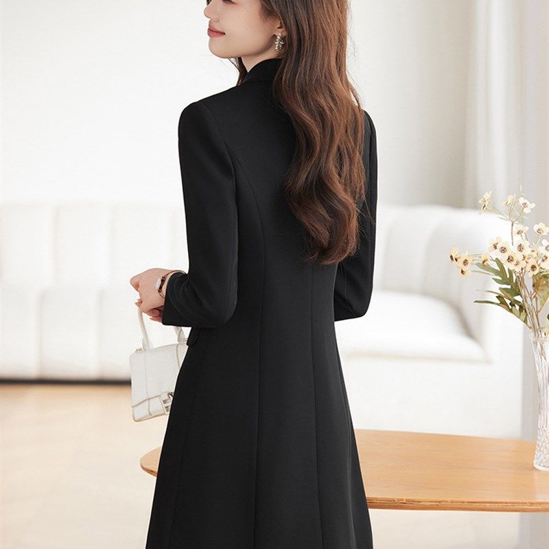 白色西装连衣裙女春秋新款高级感气质女神范收腰显瘦中长款a字裙