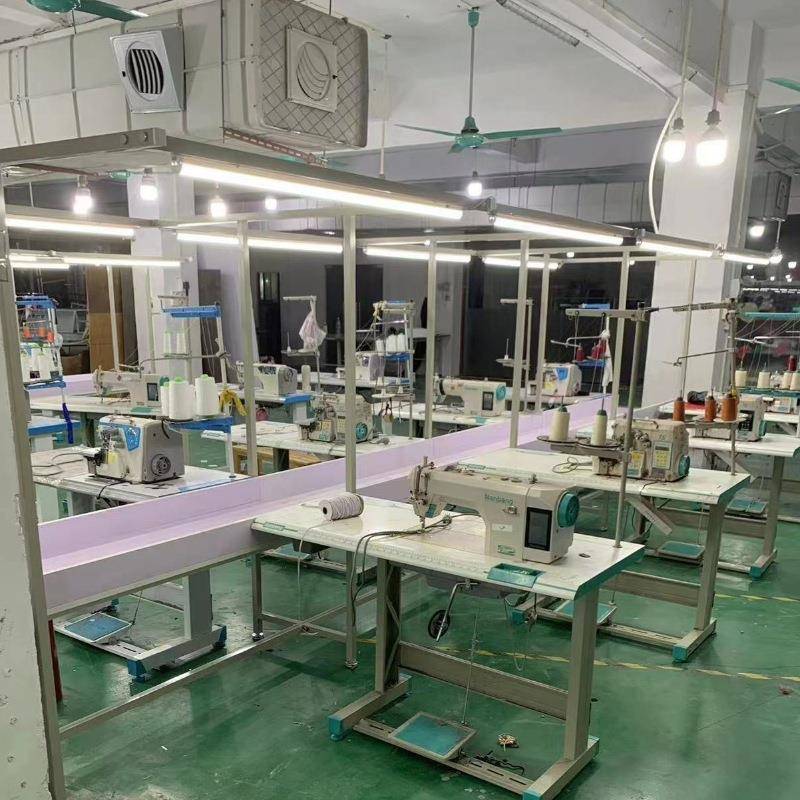 服装裁床制衣厂查货台检验桌快子递包装台纺984织厂流水工剪工作