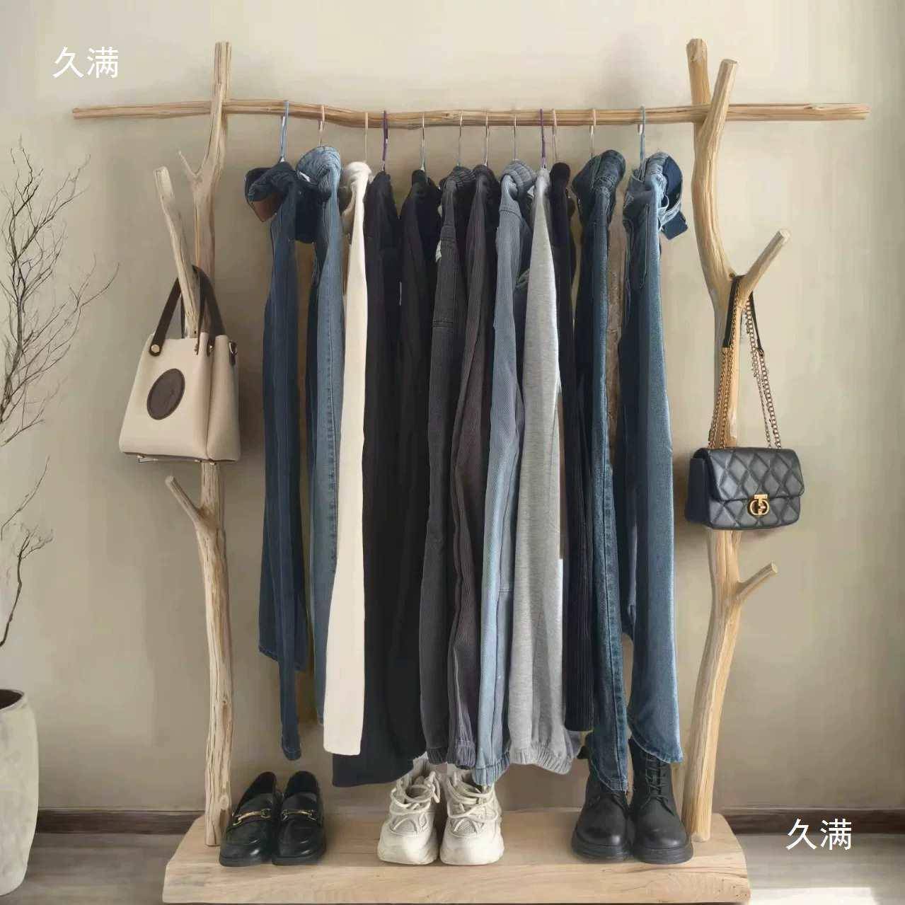 原木风木头4111实树枝卧室衣架服装式店展帽示架落地挂衣架挂衣杆
