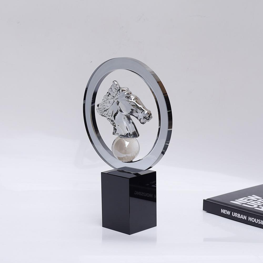 简约现代软艺术烟灰水晶玻璃马创头家售楼处样板MFO间居桌面意装
