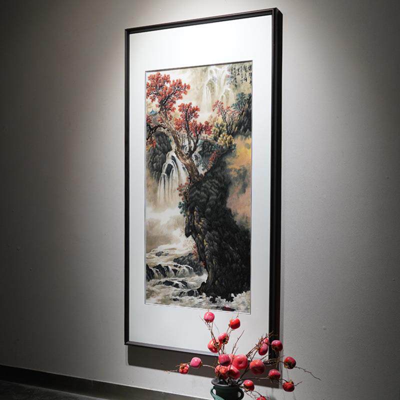 新中式风格竖大山水工苏绣刺手版绣画成品带框客厅装气饰画包2021