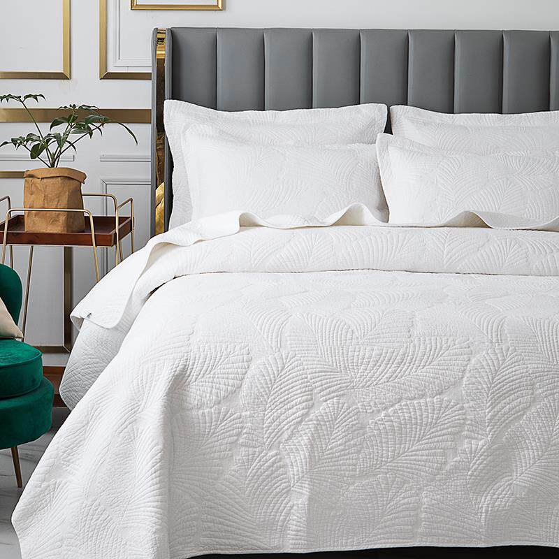 GZ6M式绣花白色KKM单件不褶皱机洗夹棉床单欧加大绗缝被三件套纯