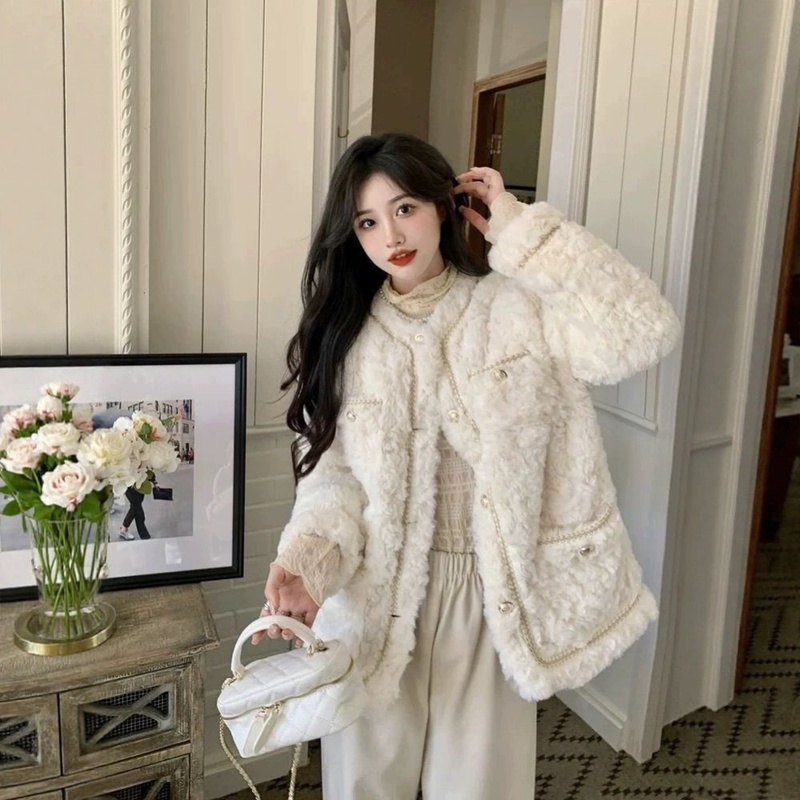 名媛小香风羊羔毛绒短款外套女秋冬季新款夹棉加厚保暖毛茸茸棉衣