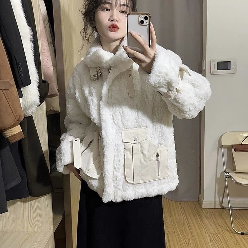 羊羔毛外套女2023冬季新款宽松加厚爆款仿兔毛皮草高级感棉服大衣