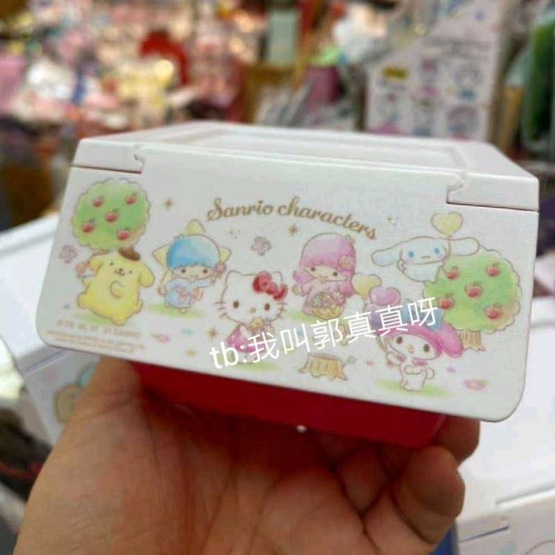 现货 sanrio三丽鸥美乐蒂双子星大家族 翻盖收纳盒 桌面摆件