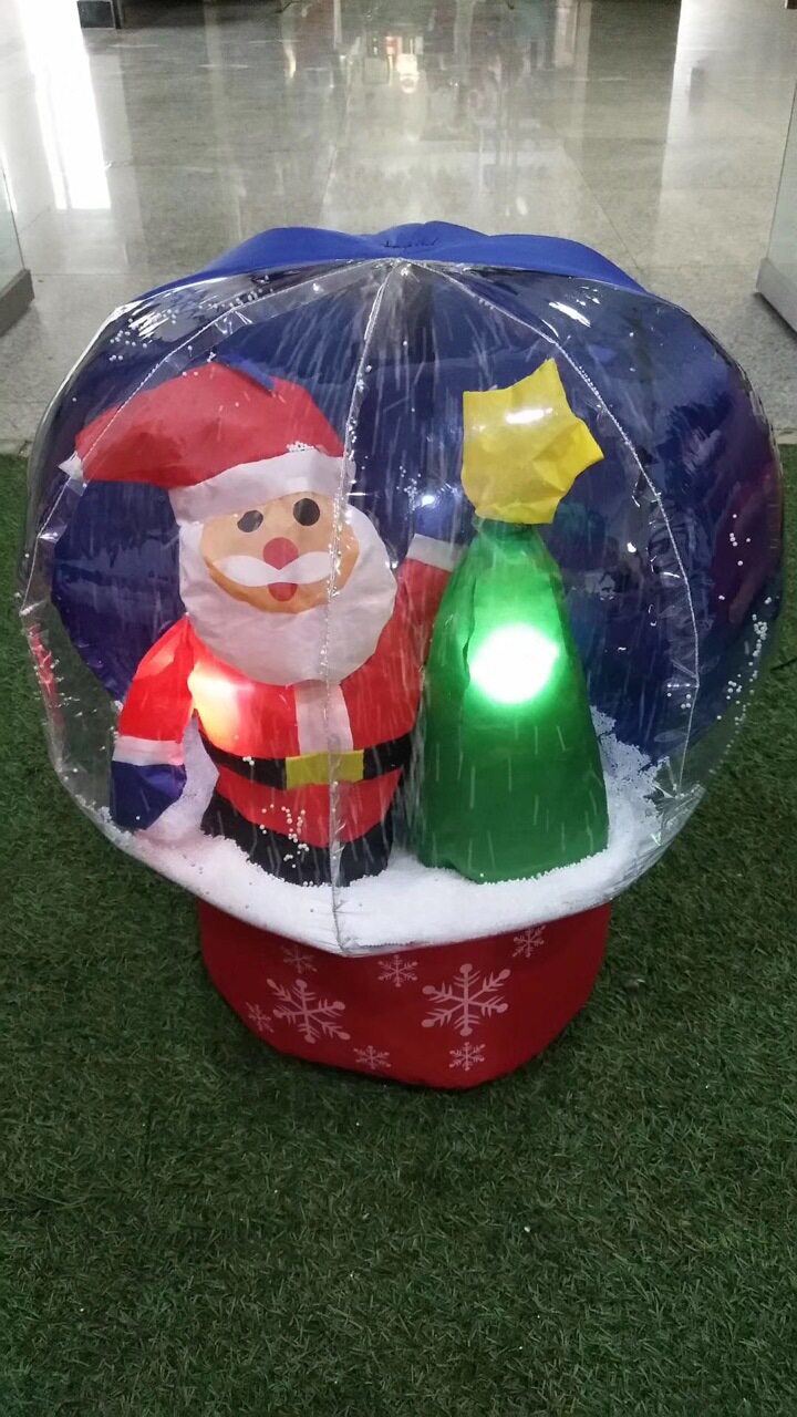 圣诞老人雪人充气喷雪球