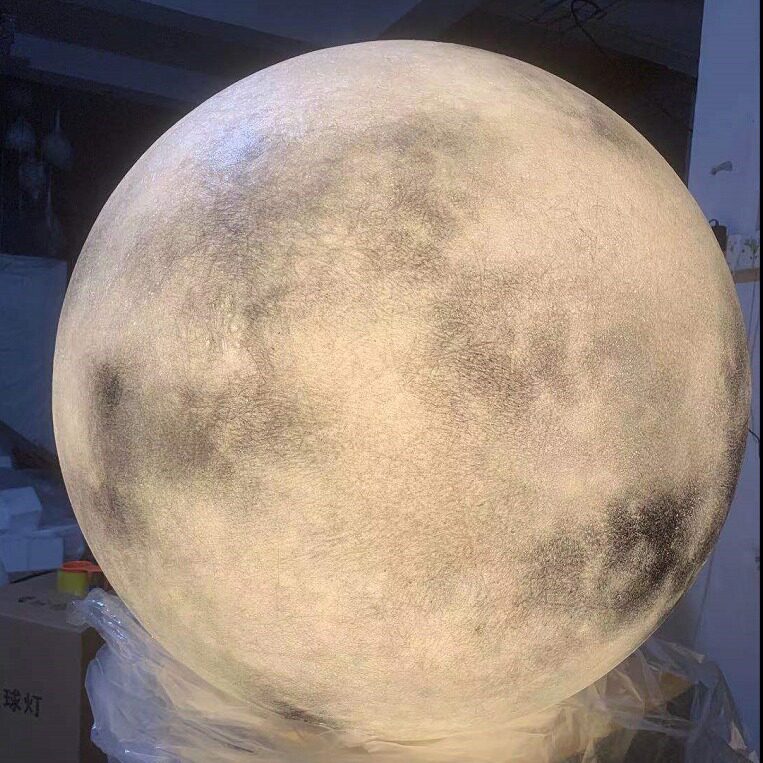 现代简约客厅卧室彩绘树脂纤维月球落地灯民宿别墅个性创意月球灯