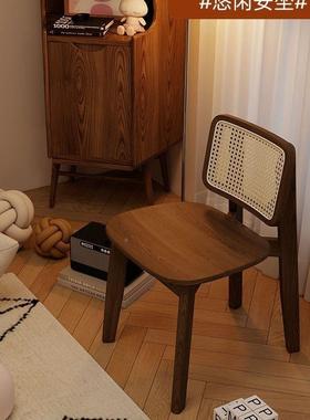 古中藤编餐椅吃饭凳ROO子家用实餐桌椅木师靠背椅复古设计原木藤