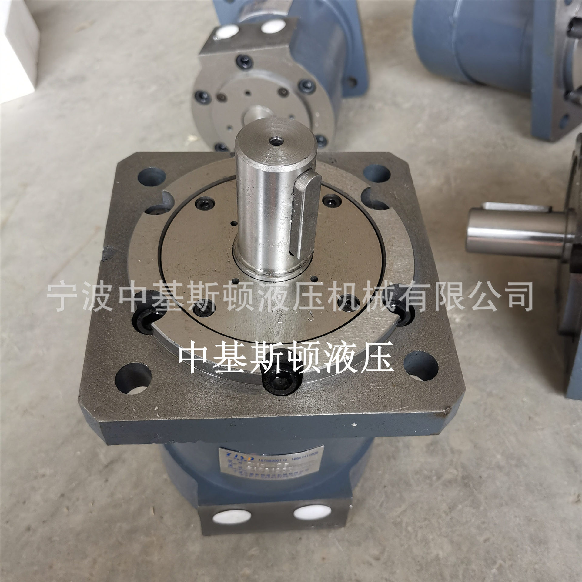 中基斯顿液压生产摆动液压马达BMS-110叶片摆角马达90度摆动油缸